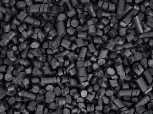 Rubber Mulch Installation in Englewood